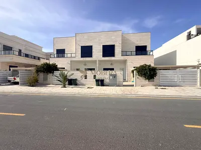 SPACIOUS VILLA | MODERN FINISHING | TWO MAJILIS