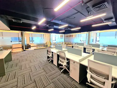 Multiple Parking's | Spacious Unit | Near RTA Stop