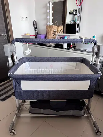 Baby Bassinet Automatic Swing