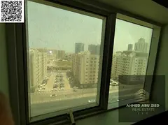 Luxury commercial shop suitable for all activities prime location on Sheikh Khalifa Street private b