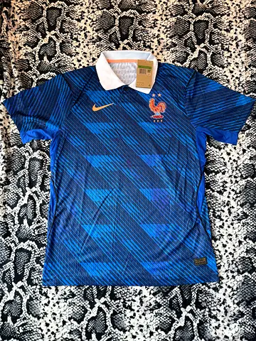 France 2026 World Cup home football shirt player version