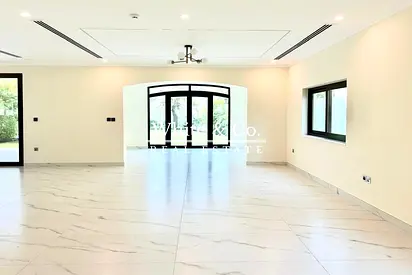 Renovated | Smart Home | Large plots |