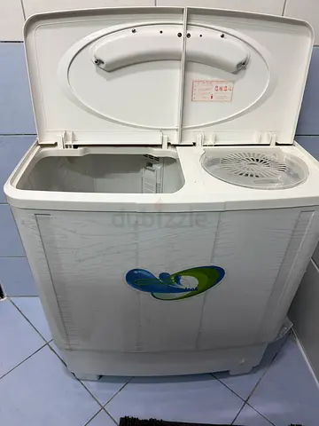 Compact Twin Tub Washing Machine — 7kg (Used, Good Working Condition)