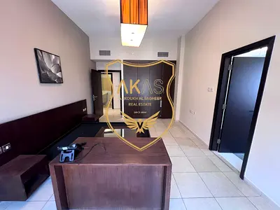 Near Metro | 2bhk with gym Parking | family Only