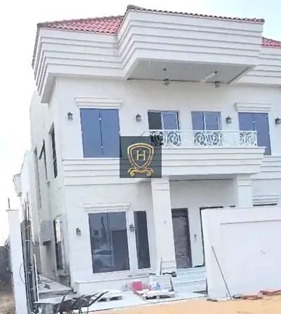 – 4 Luxury Corner Villa Facing Park – 4 Master Bedrooms at a Great Price