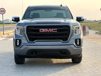 GMC Sierra 1500 Elevation 2021 - GCC Specs - Excellent Condition