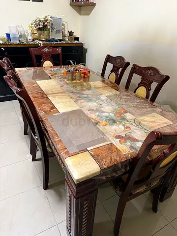 Dinning table