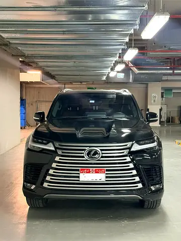 2023 Lexus LX 600 Signature - GCC Specs - Like New