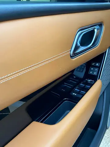 2018 LAND Rover RANGE ROVER VELAR thumbnail 12
