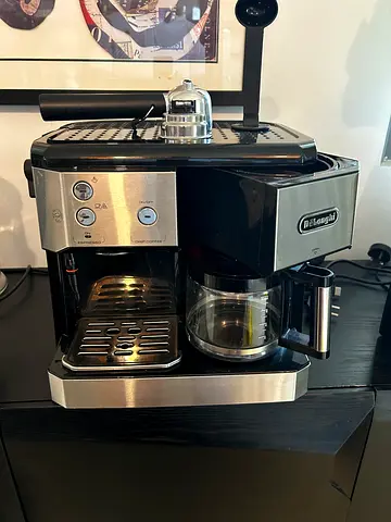 DeLonghi BCO421.S combines an espresso machine and a drip coffee maker