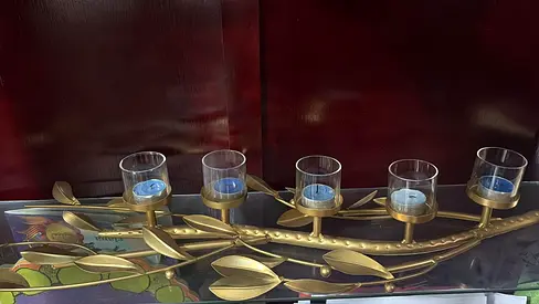 Brass Finish 5-Holder Decorative Candle Stand / Centerpiece