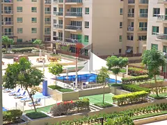 Chiller Free l Well-Maintained l Vacant