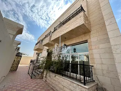 7 Bedroom | Hall | Majlis | Maid