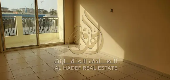 🏡 للإيجار فيلا راقية في القوز – الشارقة 🏡  📍 الموقع: منطقة القوز – الشارقة ✨ تفاصيل الفيلا:  4 غرف نوم واسعة  صالة كبيرة  مجلس منفصل  غرفة خادمة  غ