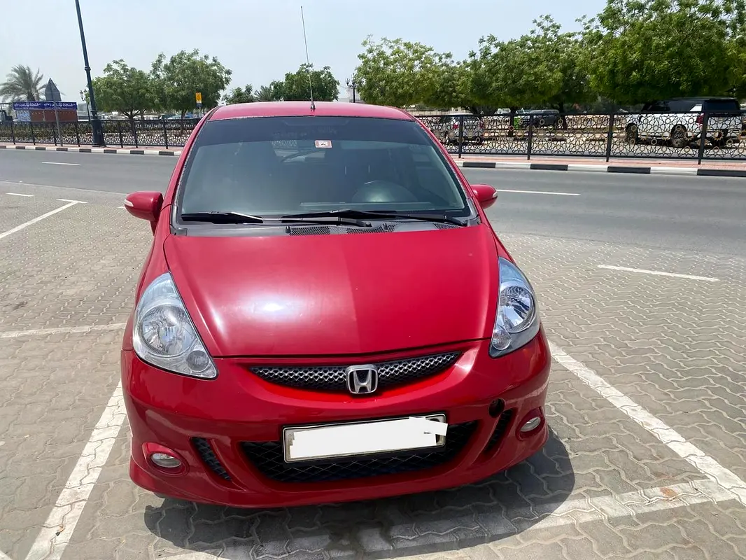 Honda Jazz 2006 — photo 1 of 16