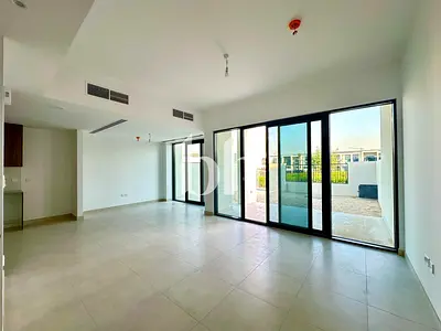 Pool and Park Backing | Great Condition | VOT
