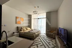 FURNISHED | VACANT | COMMUNITY VIEW