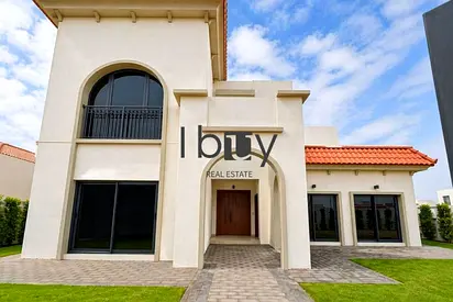 Single Row - Corner | Landscaped | Fully Upgraded