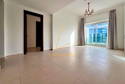 High Floor I Huge Layout I Ready to Move