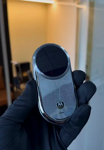 Motorola Aura