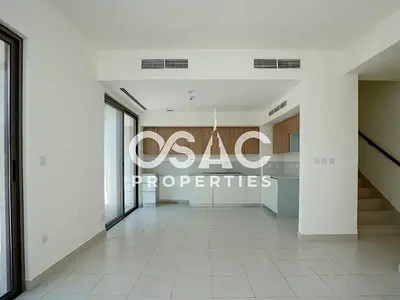 3 Bedroom | Unfurnished | Near park