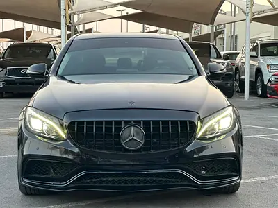 Mercedes-Benz C 300 AMG 2019 - American Specs