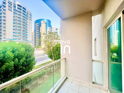 Superb 1 Bed|Balcony|Laundry|Prime Location|EMAAR