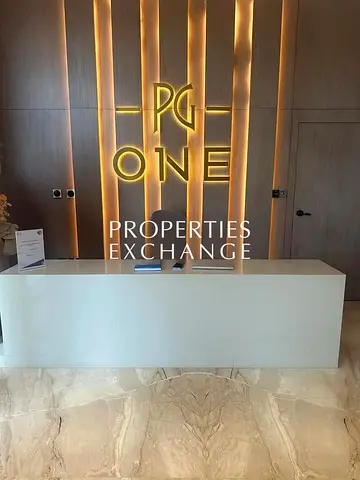 Modern Studio | Walking Distance to Metro | Prime Location