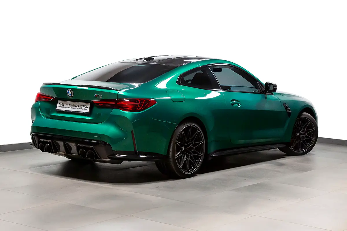 BMW M4 2025