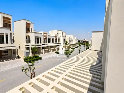 Single Row | Close to Central Hub | Best Price