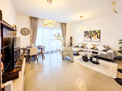 Refined 1BR Stay | Poolside Serenity & Gym | 20% Off