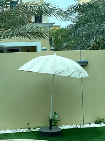 Outdoor Patio Umbrella with Stand — White, Used