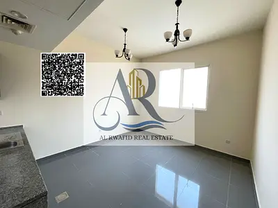 فرصة مميزة للإيجار السنوي في منطقة العالية، موقع استراتيجي قريب من جميع الخدمات الأساسية مثل الأسواق والمطاعم والمواصلات العامة