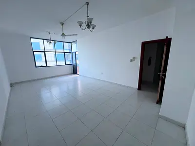 متااح الان بسعر ممتاز جدا و مناسب للجميع مع صيانه فري ع المالك موقع متميز جدا و مناسب للجميع