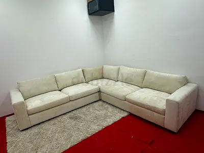 Perfect condition pottery barn beige color corner sofa