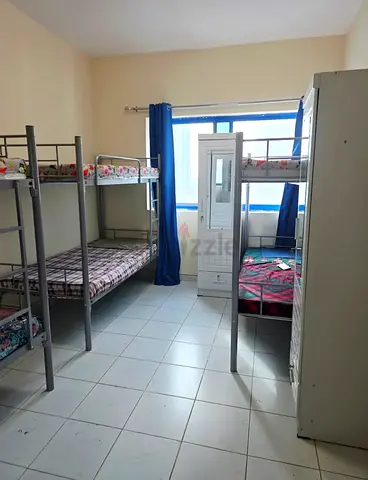 EXECUTIVE BEDSPACE FOR BECHOLORS