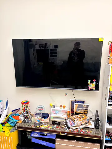 55’inc smart tv like new