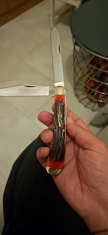 Vintage Remington Folding Pocket Knife with Two Blades. Brand new in tin with coin.