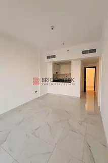 1 Bedroom Apartment | Balcony &amp; Pool Access | Spacious