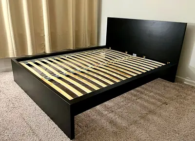 IKEA malam double‑size bed (140 × 200 cm) with an IKEA mattress ✨