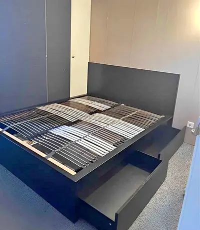 Malam king size bed 180/200cm bed with 2 storage drawers underneath and Ikea mattress