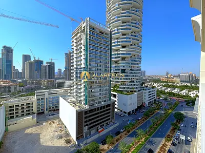 Spacious 1Bhk I Unfurnished I Prime Location I Opposite Five Hotel