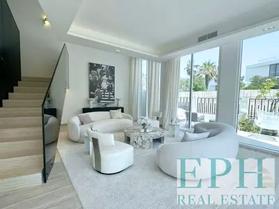 LUXURY SINGLE ROW | ROOFTOP POOL | PRIVATE TERRACE