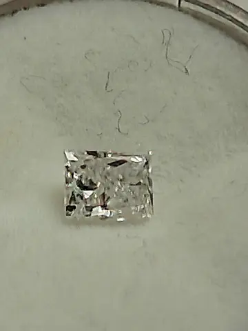 Natural alexandrite and diamond