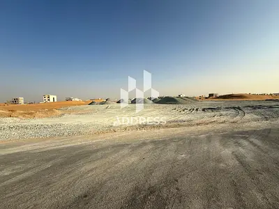 استثمر الآن في أرض بموقع ذهبي وإطلالة حديقة