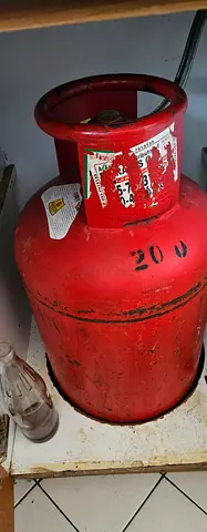 Used Red LPG Gas Cylinder (20kg) – Good Working Condition more than 50% gas