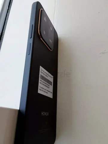 Honor x7d 4g smartphone - good condition, single owner