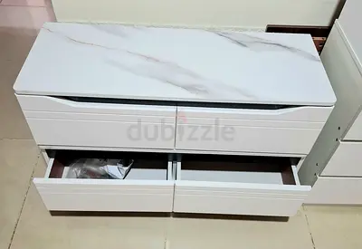 White 4-Drawer Low Dresser / TV Console with Marble Top