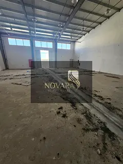 Warehouse for rent in Umm Al Quwain, 3,000 sq ft, 3-phase 25 kW electricity, rent AED 105,000 per ye