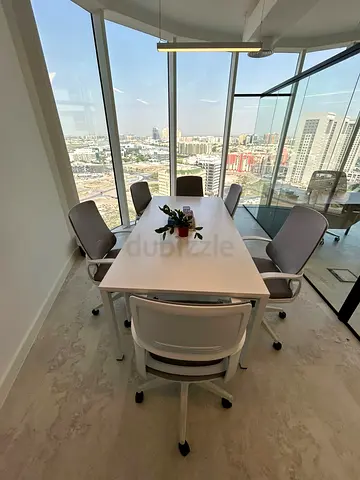 BRAND NEW Modern Meeting Set – Sleek, Professional  Ready to Go!